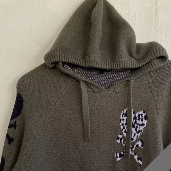 Torrid Hooded Sweater Heart Cross Bone Green Size 1X Long Sleeve Tunic Hoodie - Picture 2 of 10